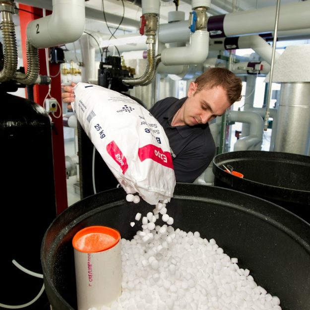 Afsaltning ved omvendt osmose