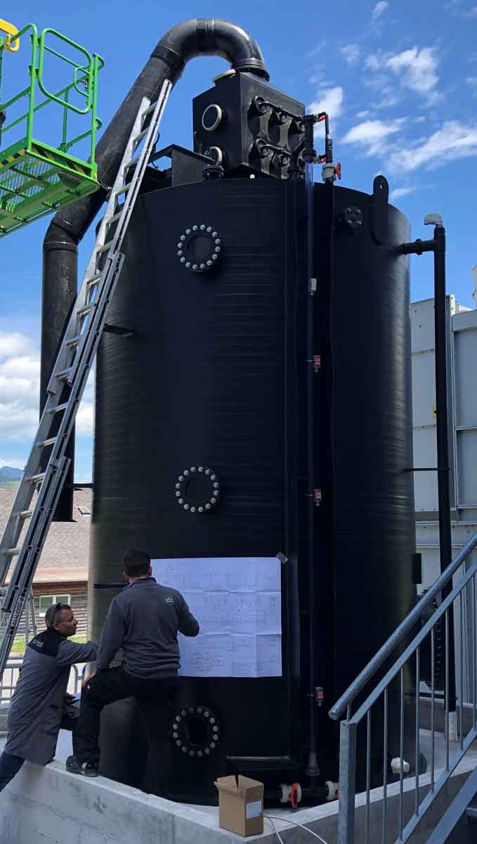 Animal-friendly solar bunker